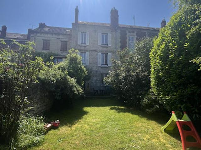 Maison location à Creil, Rive Gauche