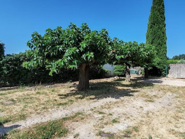 Maison location à Nîmes, Domazan