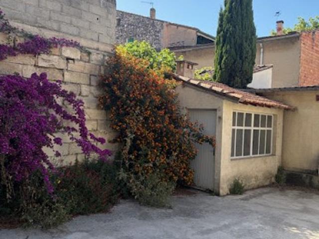 Maison location à Arles, La Salle Les Alpes