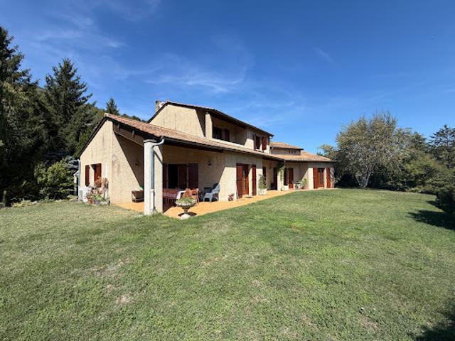 Maison location à Chirols Sud, Saint-Désirat