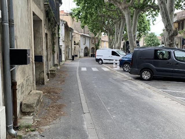 Maison location à Nîmes, Clarensac