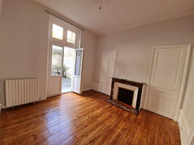 Maison location à Angoulême, Aignes-et-puypéroux