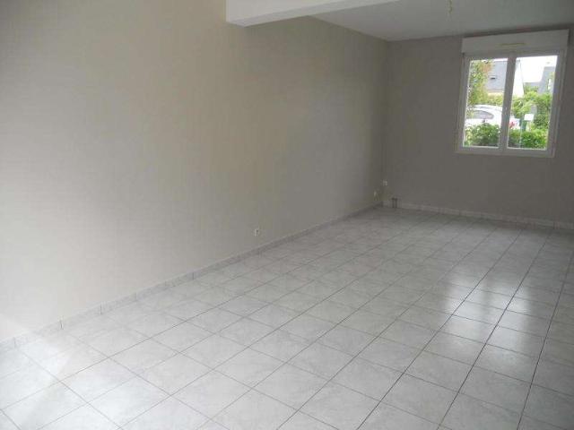 Maison location à Laval, Changé