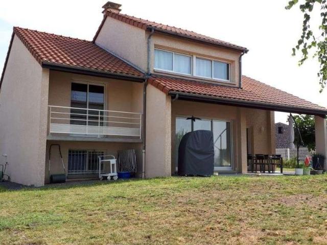 Maison location à Riom, Ennezat