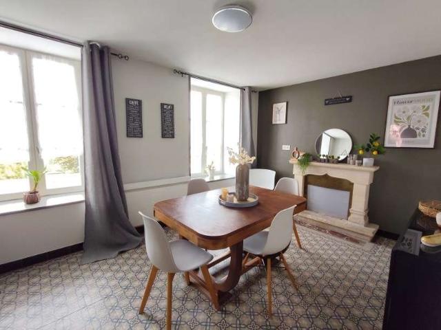 Maison location à Vaux-sur-Seulles, Calvados