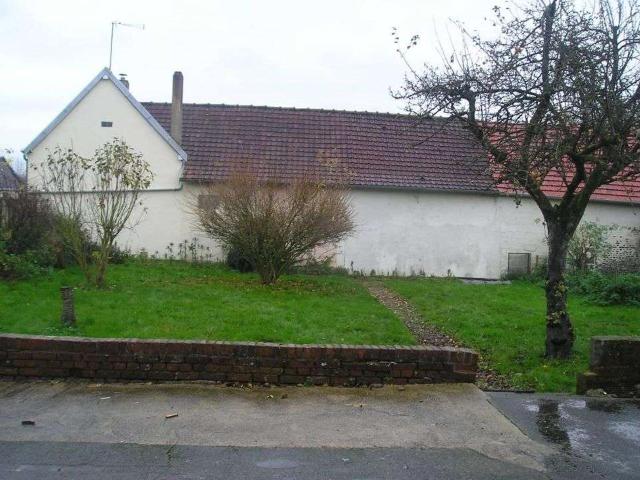 Maison location à Ville-le-Marclet, Somme