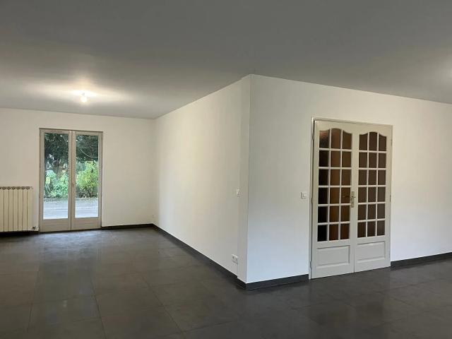 Maison location à Les Javots, Courtois-sur-Yonne