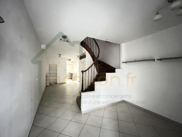 Maison location à France métropolitaine, Saint-quentin