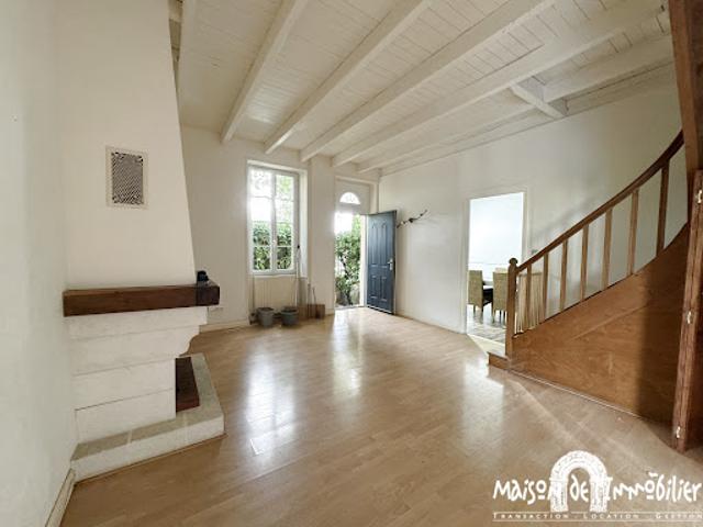 Maison location à Vieux Cognac, Cognac