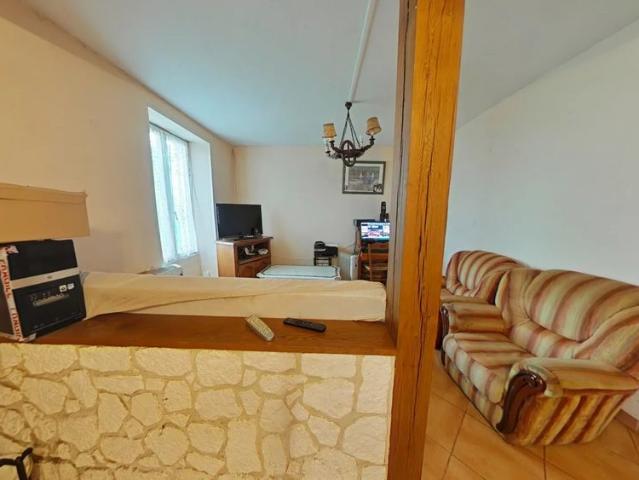 Maison location à Château-Chinon (Ville), Montapas
