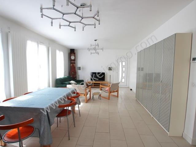 Maison location à Quartier Cœur de Ville, Courbevoie