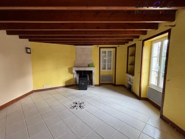 Maison location à Parthenay, Coulonges-sur-l'autize