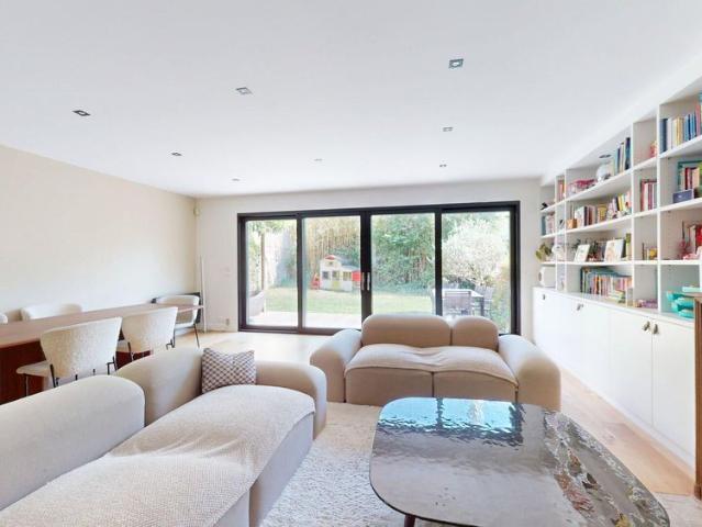Maison location à Nanterre, La Garenne-colombes