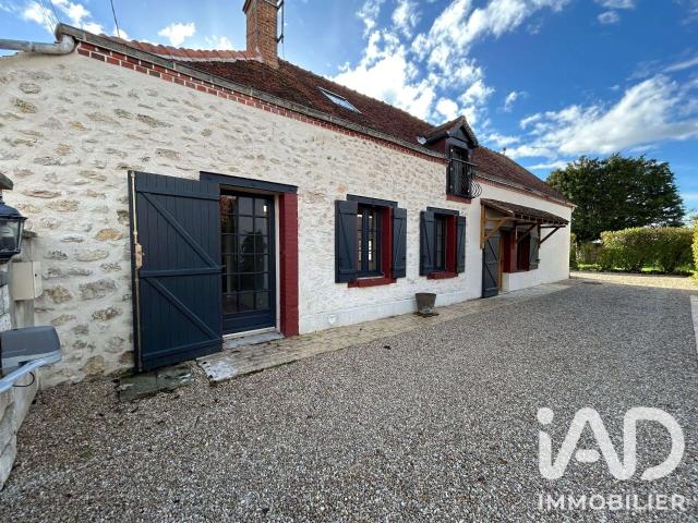 Maison location à Orléans, Chevilly