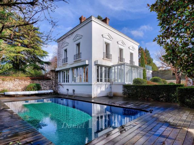 Maison location à Nanterre, Rueil-malmaison