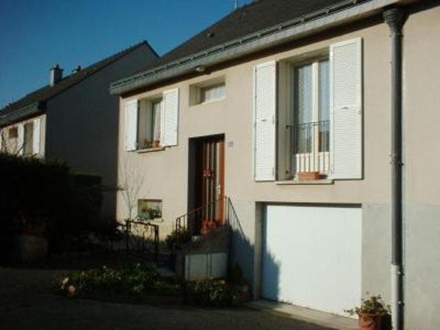 Maison location à Les Cormiers, Armaillé