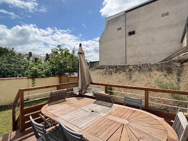 Maison location à Les Hautes Garces, Étampes