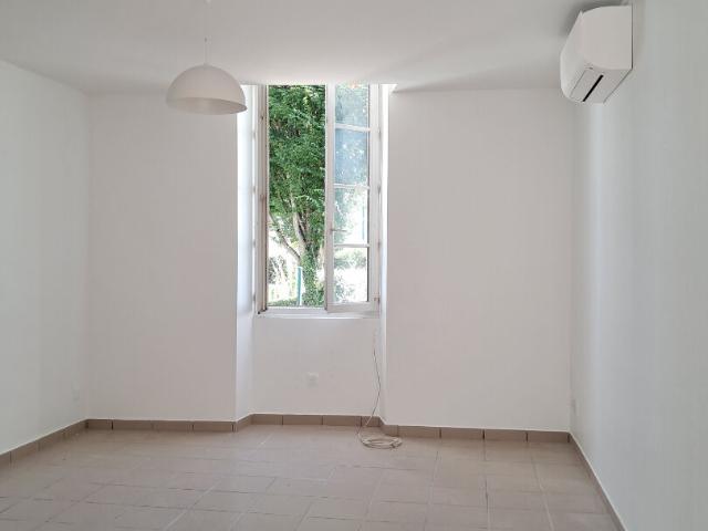 Maison location à Saintes, Gémozac