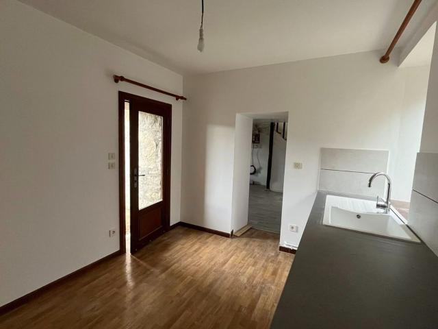 Maison location à Les Casernes, Mende