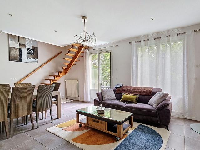 Maison location à Nanterre, Suresnes