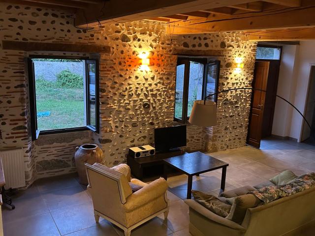 Maison location à Mirande, Moncorneil-grazan