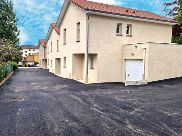 Maison location à La Tour-du-Pin, Les Avenières