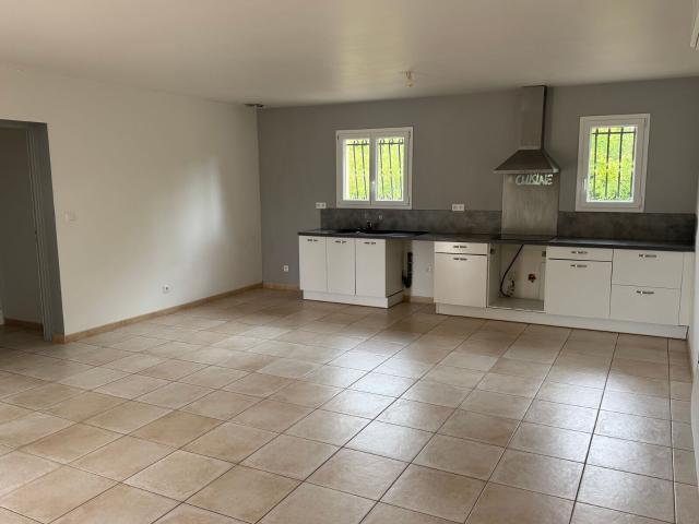 Maison location à Alès, Allègre-les-fumades
