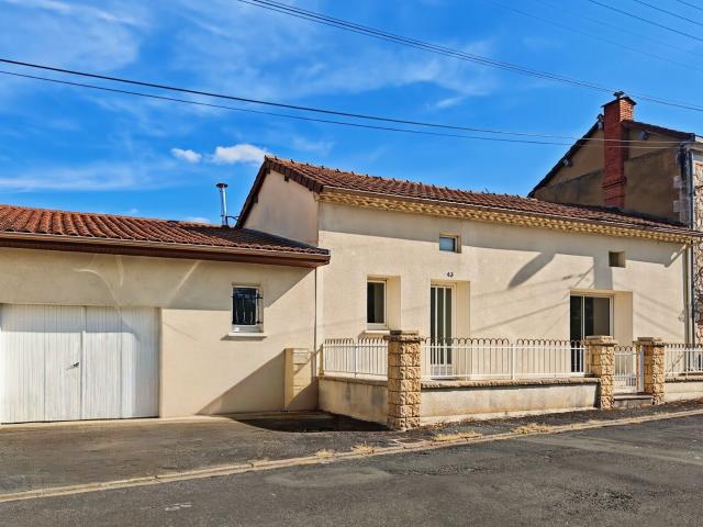 Maison location à Périgueux, Saint-astier