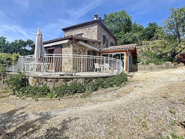 Maison location à Préaux, Ardèche