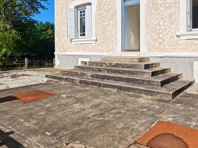 Maison location à Périgueux, Saint-astier