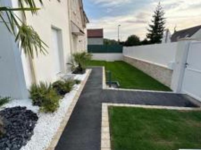 Maison location à Clermont, Monceaux