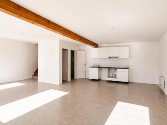 Maison location à Blaye, Pugnac