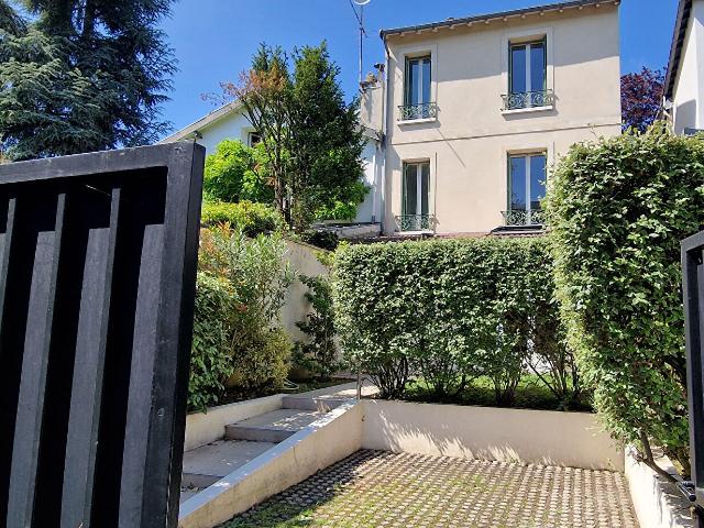 Maison location à Nanterre, Saint-cloud
