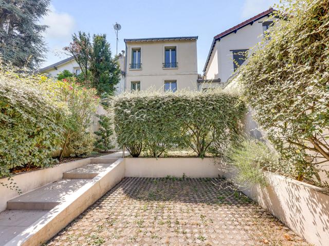Maison location à Nanterre, Saint-cloud