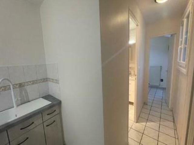 Maison location à France métropolitaine, Saint-péray