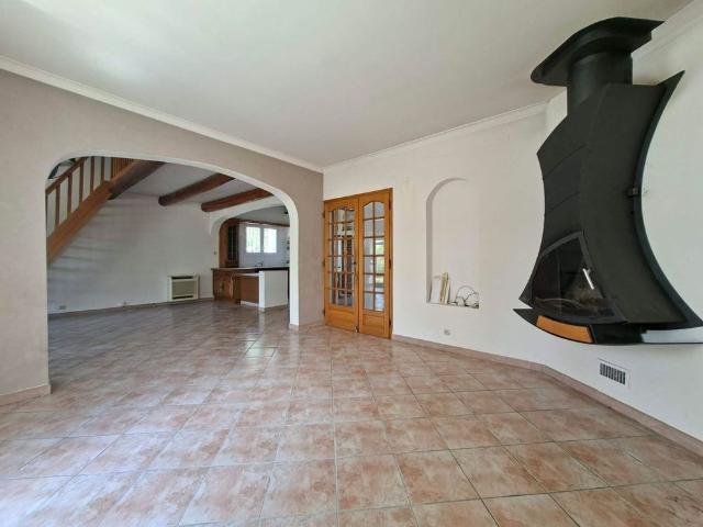 Maison location à Nîmes, Mauressargues
