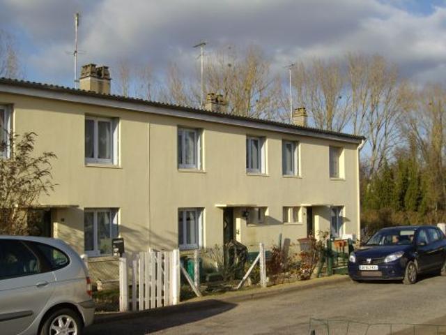 Maison location à Saint-Amand-Montrond, Le Chautay