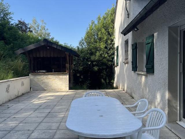 Maison location à Brive-la-Gaillarde, Brive-la-gaillarde