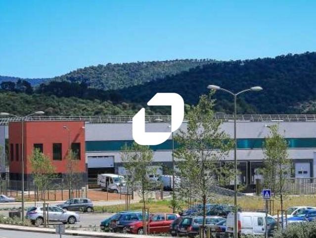 Local Commercial location à Arrondissement de Draguignan, Les Arcs