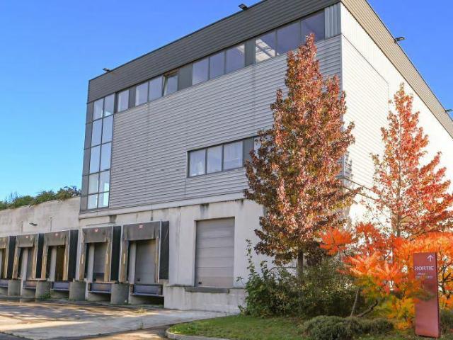 Local Commercial location à France métropolitaine, Saint-denis