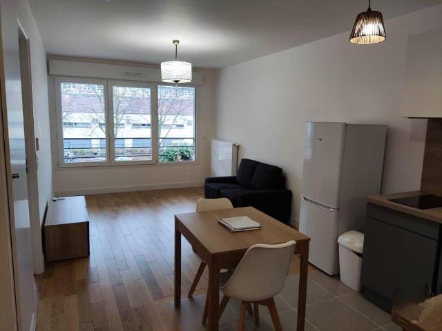 Appartement location à Nanterre, Courbevoie