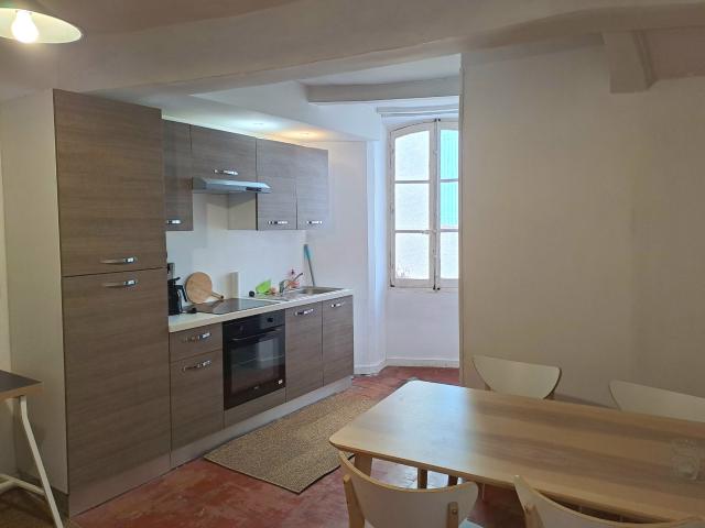 Appartement location à Arrondissement de Toulon, La Cadière-d'azur