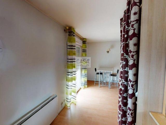 Studio location à Cité Gabriel Péri, Le Blanc-Mesnil
