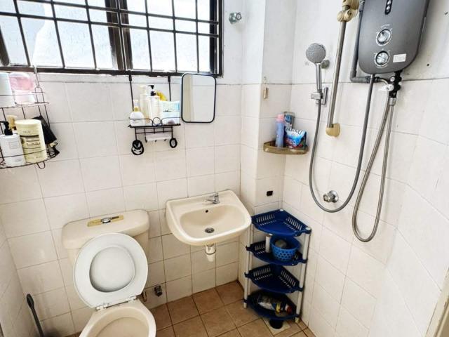 Room for rent in Petaling, Damansara Damai