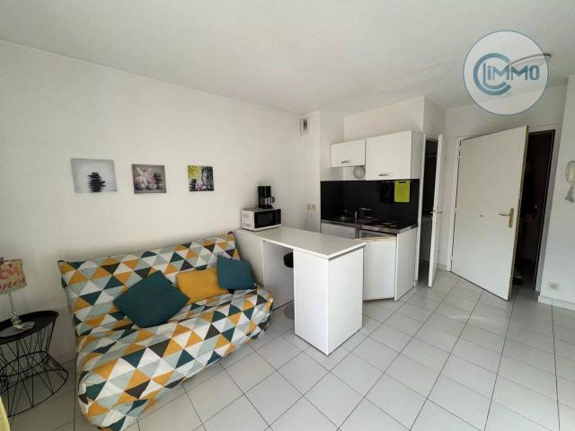 Studio location à Thiers, Nice