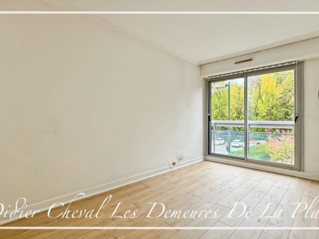 Appartement location à Les Sentes, Bailly