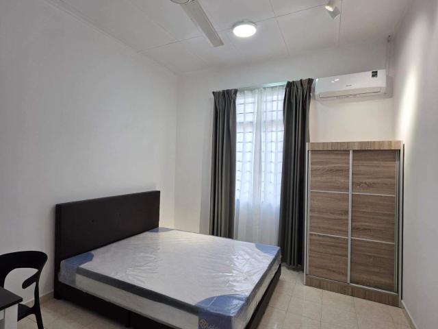 Room for rent in Malaka