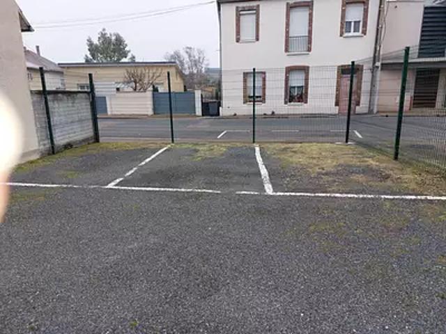 Garage location à Sens, Yonne