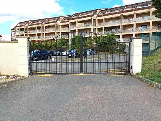 Garage location à Limoges