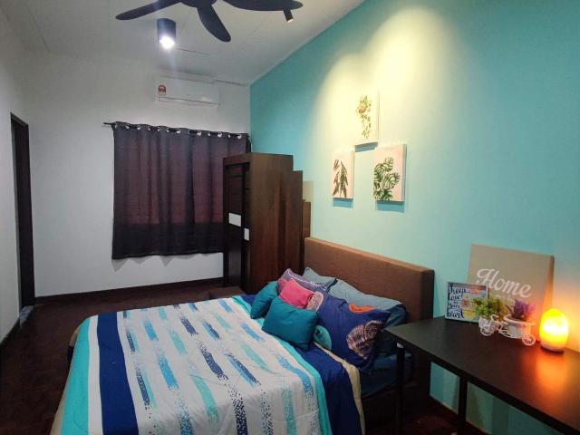 Room for rent in Petaling, Damansara Damai